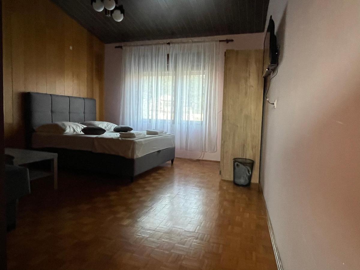 Apartment Ado Selce Exteriér fotografie